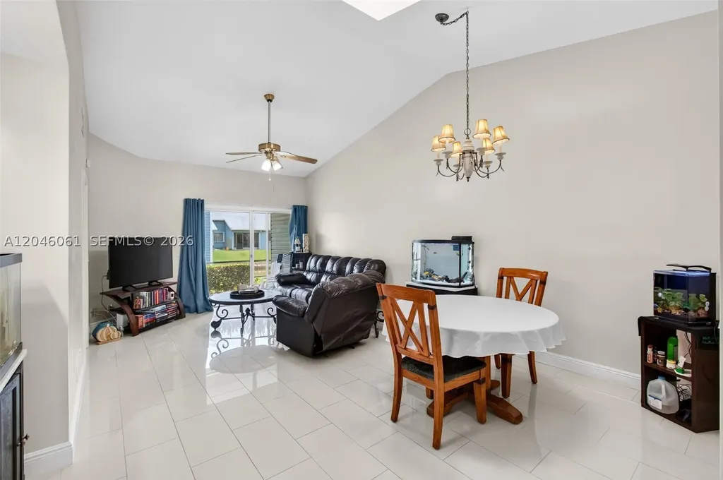 3855 Island Club Circle Lake Worth FL 33462
