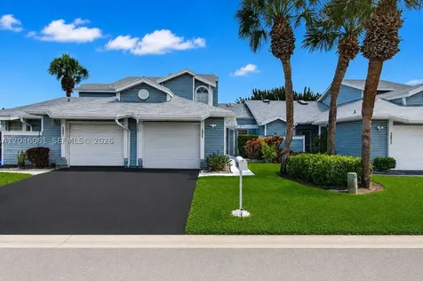 3855 Island Club Circle Lake Worth FL 33462