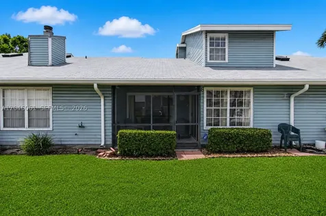 3855 Island Club Circle Lake Worth FL 33462