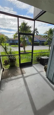 1652 N 14th Terrace Hollywood FL 33020