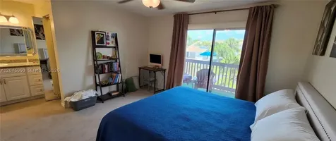 1652 N 14th Terrace Hollywood FL 33020