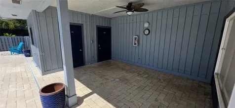 1652 N 14th Terrace Hollywood FL 33020