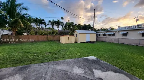 720 NE 5th Street Hallandale Beach FL 33009