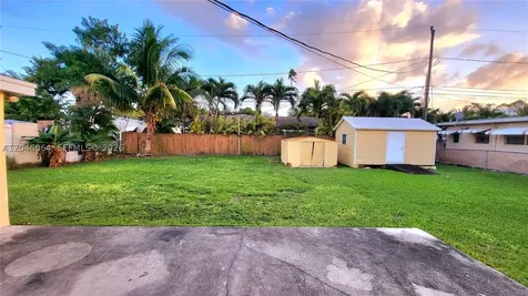 720 NE 5th Street Hallandale Beach FL 33009