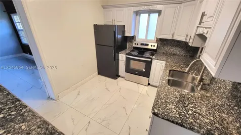 720 NE 5th Street Hallandale Beach FL 33009
