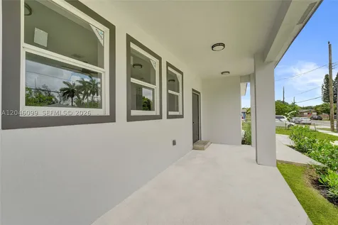 211 NW 14th Court Dania Beach FL 33004