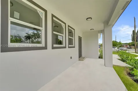 211 NW 14th Court Dania Beach FL 33004