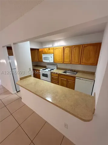 455 S Pine Island Road Plantation FL 33324