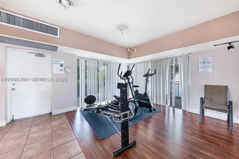 455 S Pine Island Road Plantation FL 33324