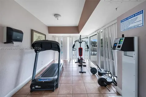455 S Pine Island Road Plantation FL 33324