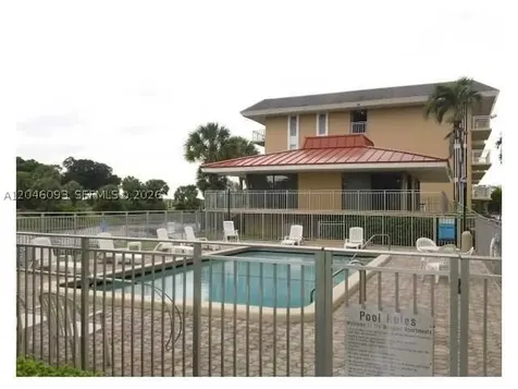 455 S Pine Island Road Plantation FL 33324