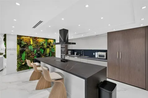 2301 Collins Avenue Miami Beach FL 33139