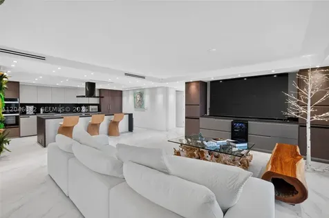 2301 Collins Avenue Miami Beach FL 33139