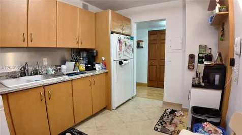 1880 S Ocean Drive Hallandale Beach FL 33009