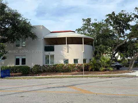 5960 NE 5th Court Miami FL 33137