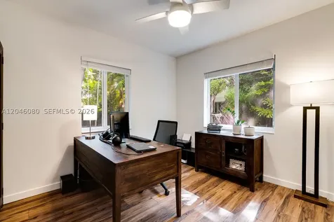 2215 Tequesta Lane Miami FL 33133