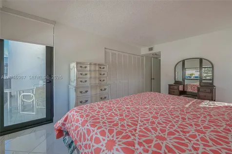 2401 S Ocean Drive Hollywood FL 33019