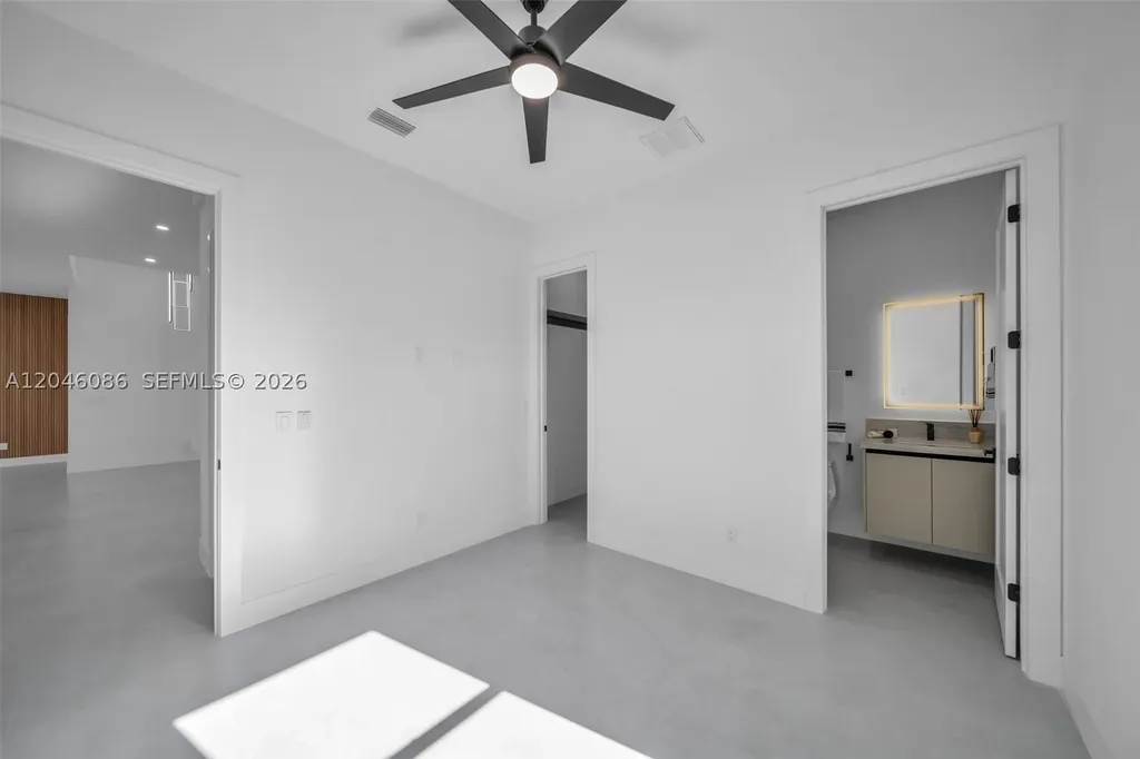 1049 Embers Parkway W Other City - In The State Of Florida FL 33993