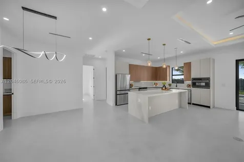 1049 Embers Parkway W Other City - In The State Of Florida FL 33993