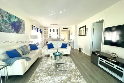 5980 NW 64th Avenue Tamarac FL 33319