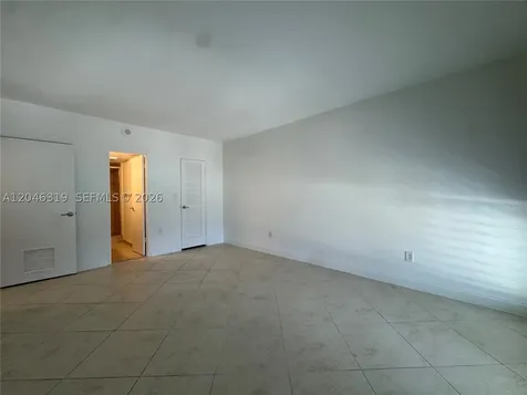10275 Collins Avenue Bal Harbour FL 33154