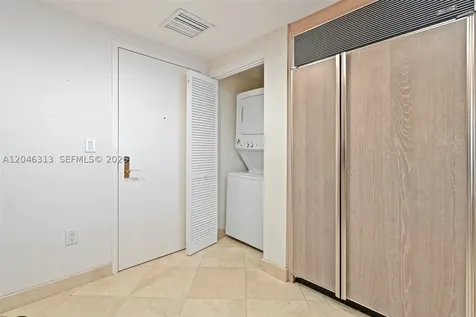 9595 Collins Avenue Surfside FL 33154