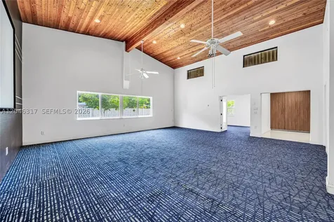 12525 SW 68th Court Pinecrest FL 33156