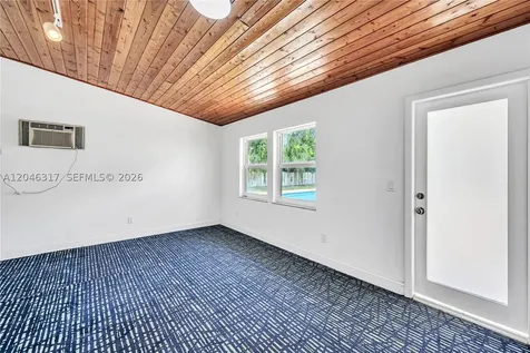 12525 SW 68th Court Pinecrest FL 33156