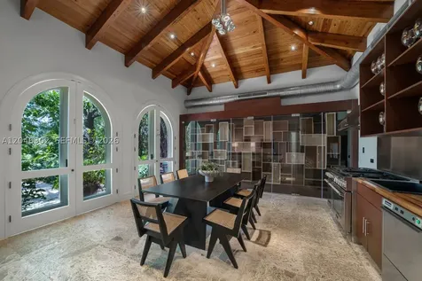 16 Palm Avenue Miami Beach FL 33139