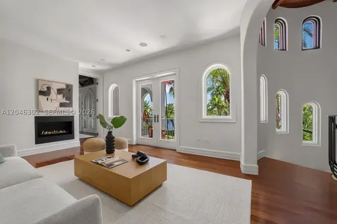 16 Palm Avenue Miami Beach FL 33139