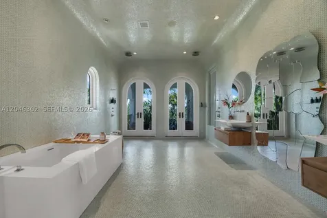 16 Palm Avenue Miami Beach FL 33139