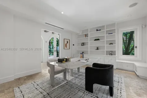 16 Palm Avenue Miami Beach FL 33139