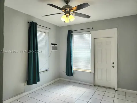 1507 Meridian Avenue Miami Beach FL 33139