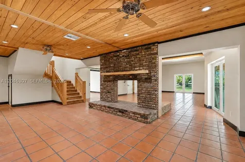 400 Farmington Drive Plantation FL 33317