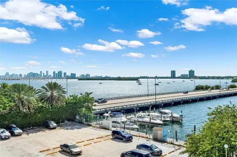 7904 West Drive North Bay Village FL 33141