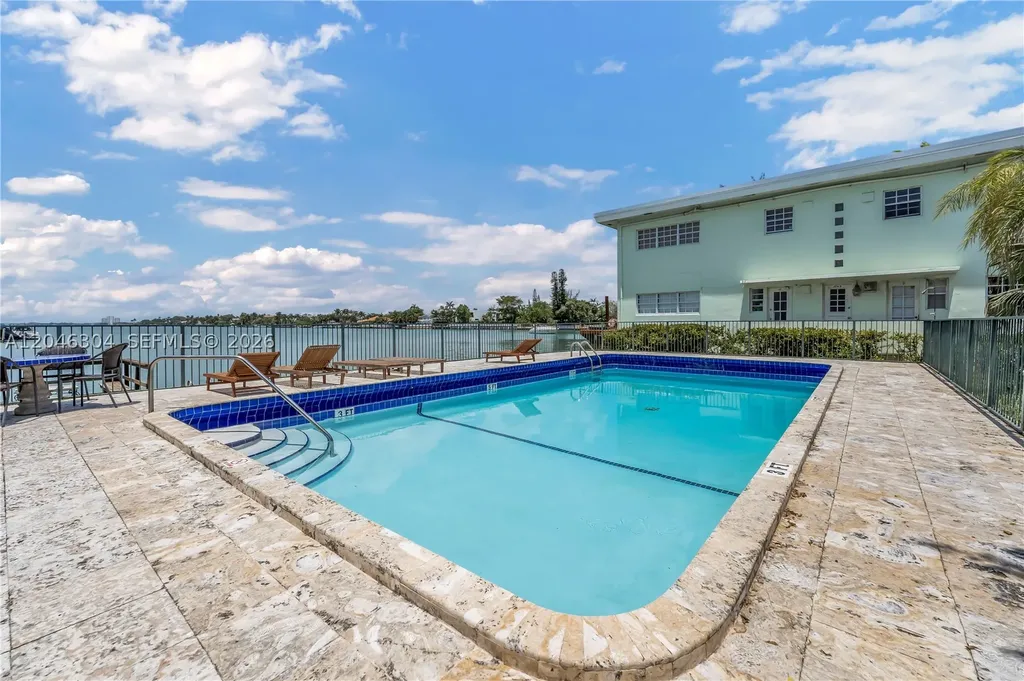 8550 Byron Avenue Miami Beach FL 33141