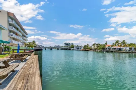 8550 Byron Avenue Miami Beach FL 33141