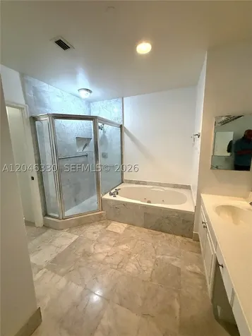 3640 Yacht Club Drive Aventura FL 33180