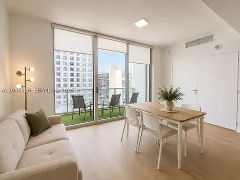 300 S Biscayne Boulevard Miami FL 33131