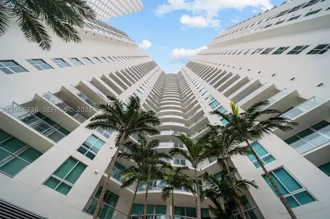 300 S Biscayne Boulevard Miami FL 33131