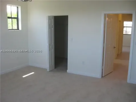16585 SW 42nd Way Miami FL 33185