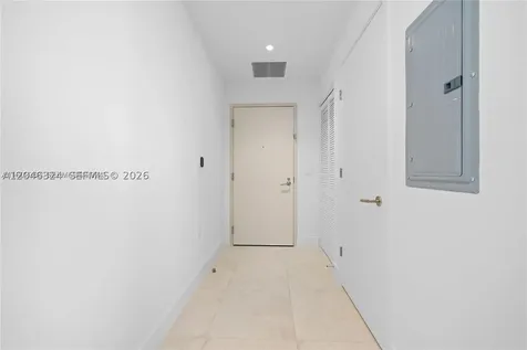 239 SW 9th Street Miami FL 33130