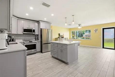 1476 N Mangonia Drive West Palm Beach FL 33401