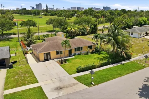 1476 N Mangonia Drive West Palm Beach FL 33401