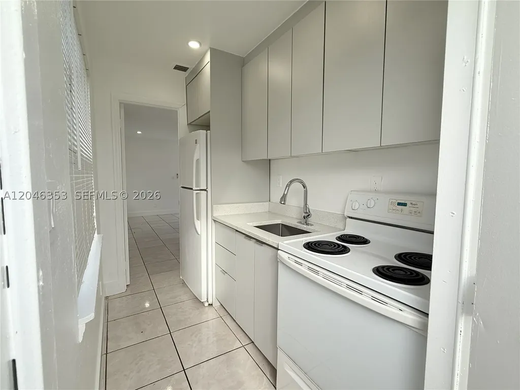 2780 NW 14th Court Fort Lauderdale FL 33311