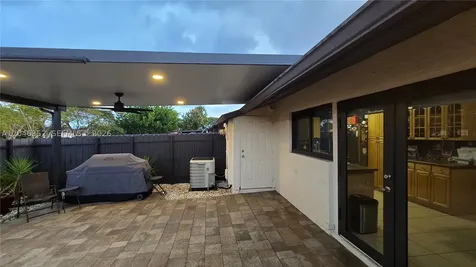 4737 SW 135th Place Miami FL 33175