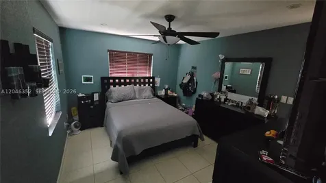 4737 SW 135th Place Miami FL 33175