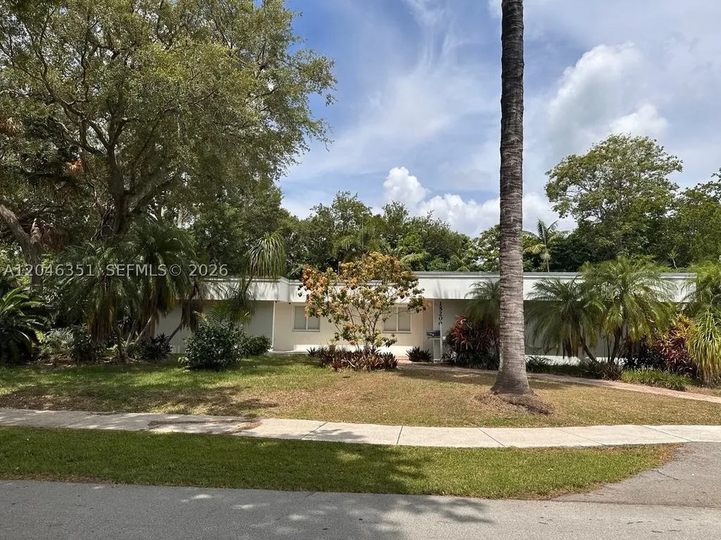 15200 SW 81st Avenue Palmetto Bay FL 33157