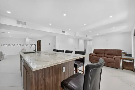 15200 SW 81st Avenue Palmetto Bay FL 33157