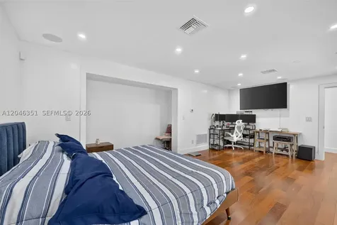 15200 SW 81st Avenue Palmetto Bay FL 33157
